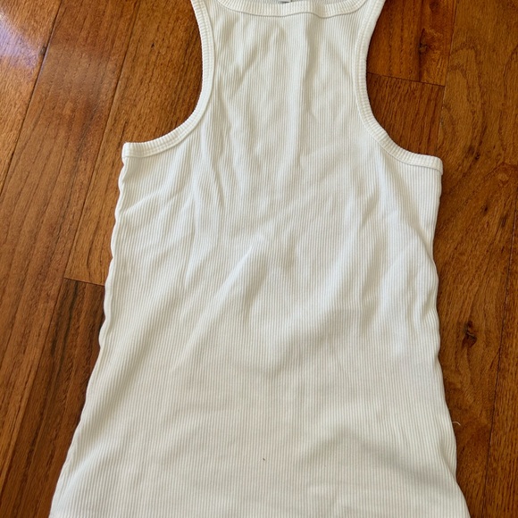 AGOLDE
Bailey ribbed stretch-Lyocell and organic cotton-blend tank - Picture 6 of 6